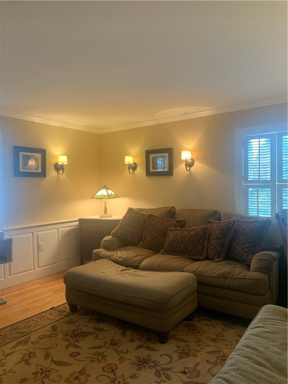 81 Durfee Road Tiverton, RI 02878 - Photo 16 of 20