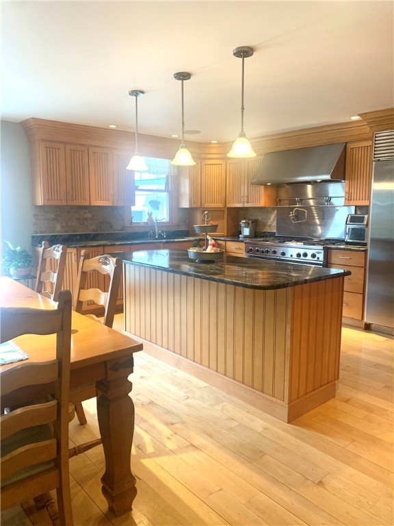 81 Durfee Road Tiverton, RI 02878 - Photo 9 of 20