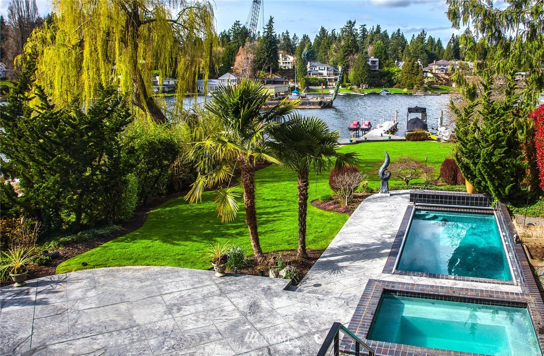 3257 Hunts Point Road Hunts Point, WA 98004 - Photo 22 of 24