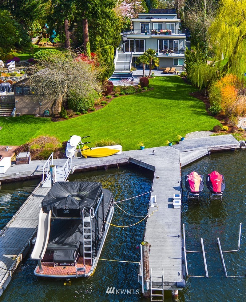 3257 Hunts Point Road Hunts Point, WA 98004 - Photo 24 of 24