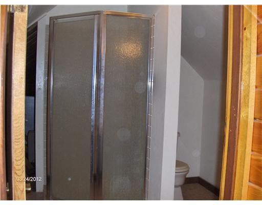 164 Glade Run Road Renfrew, PA 16053 - Photo 8 of 18 Master Bath/Spa.