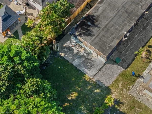 a view of yard from a building