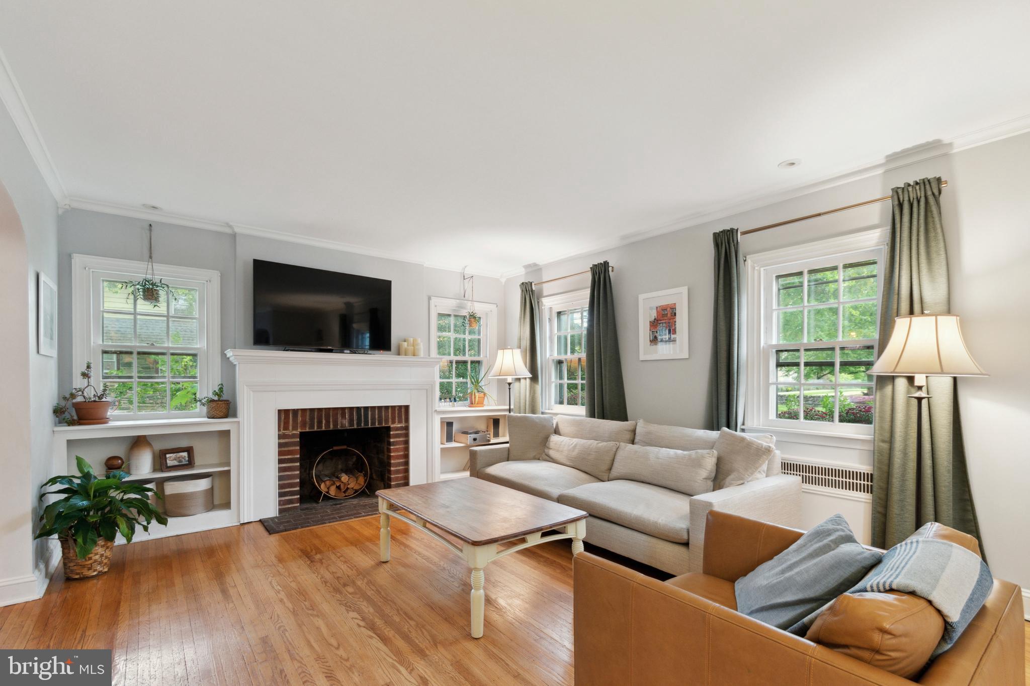 204 East Eagle Road Havertown, PA 19083 - Photo 4 of 25