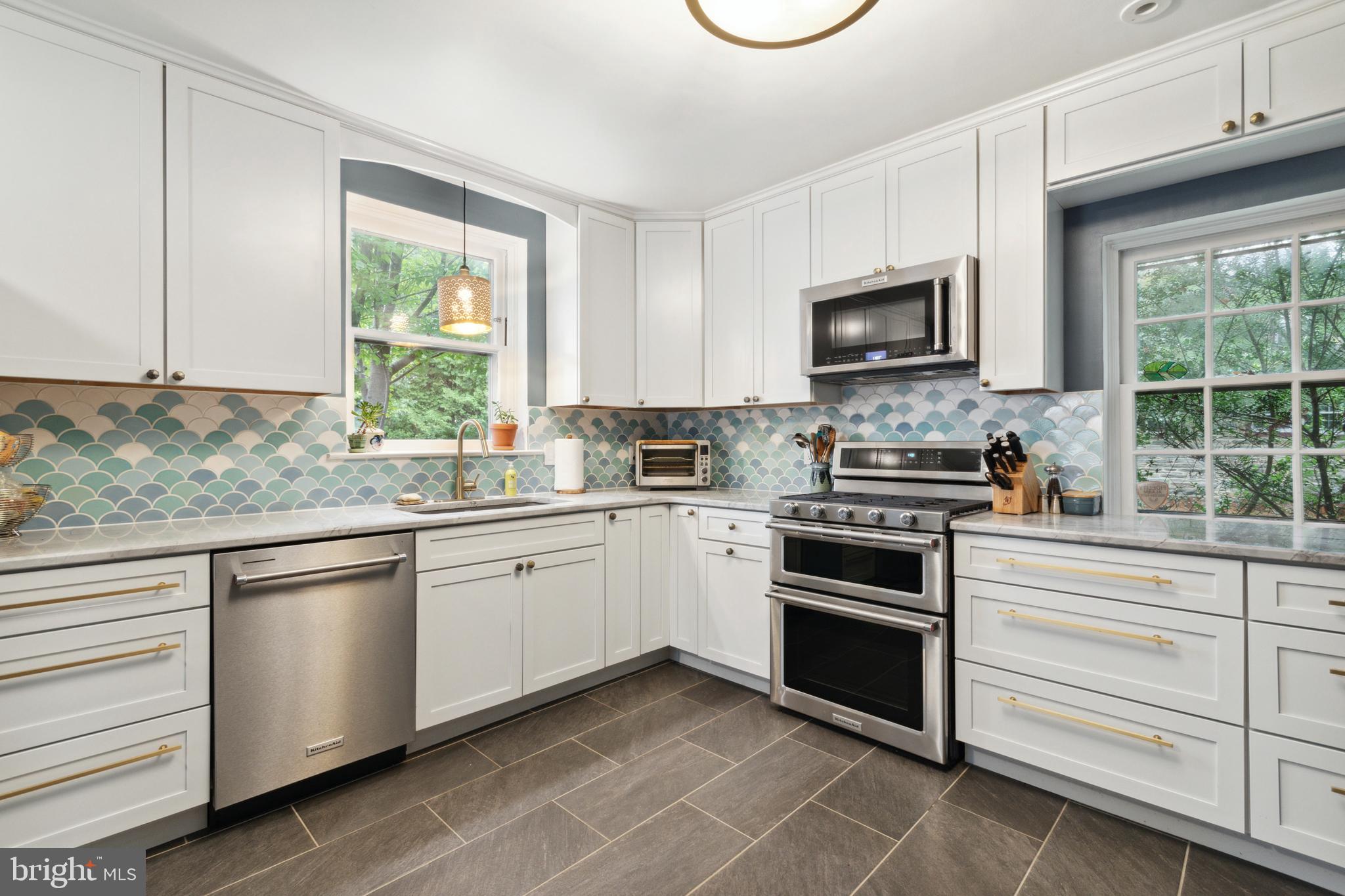 204 East Eagle Road Havertown, PA 19083 - Photo 9 of 25