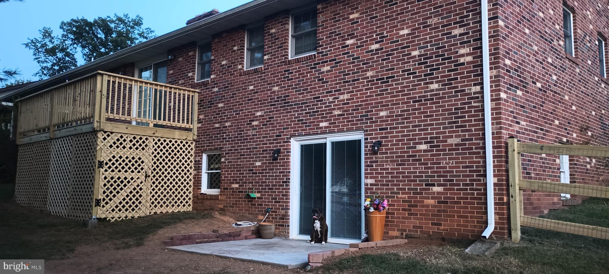 16 Gloucester Road Front Royal, VA 22630 - Photo 2 of 7