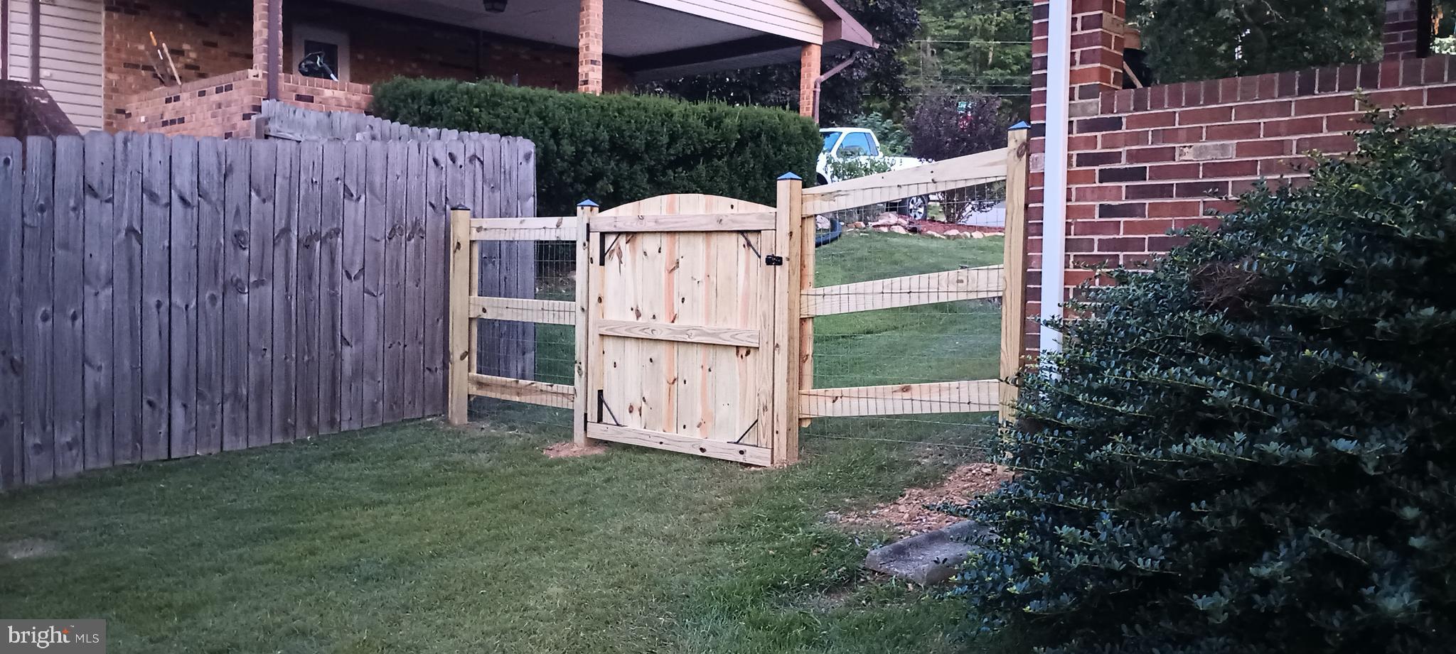 16 Gloucester Road Front Royal, VA 22630 - Photo 3 of 7