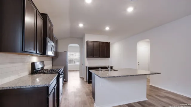 $2,200 | 29631 Copper Crossing, Bulverde, TX 78163