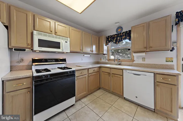 $1,750,000 | 10 West Mermaid Lane, Long Beach Township, NJ 08008