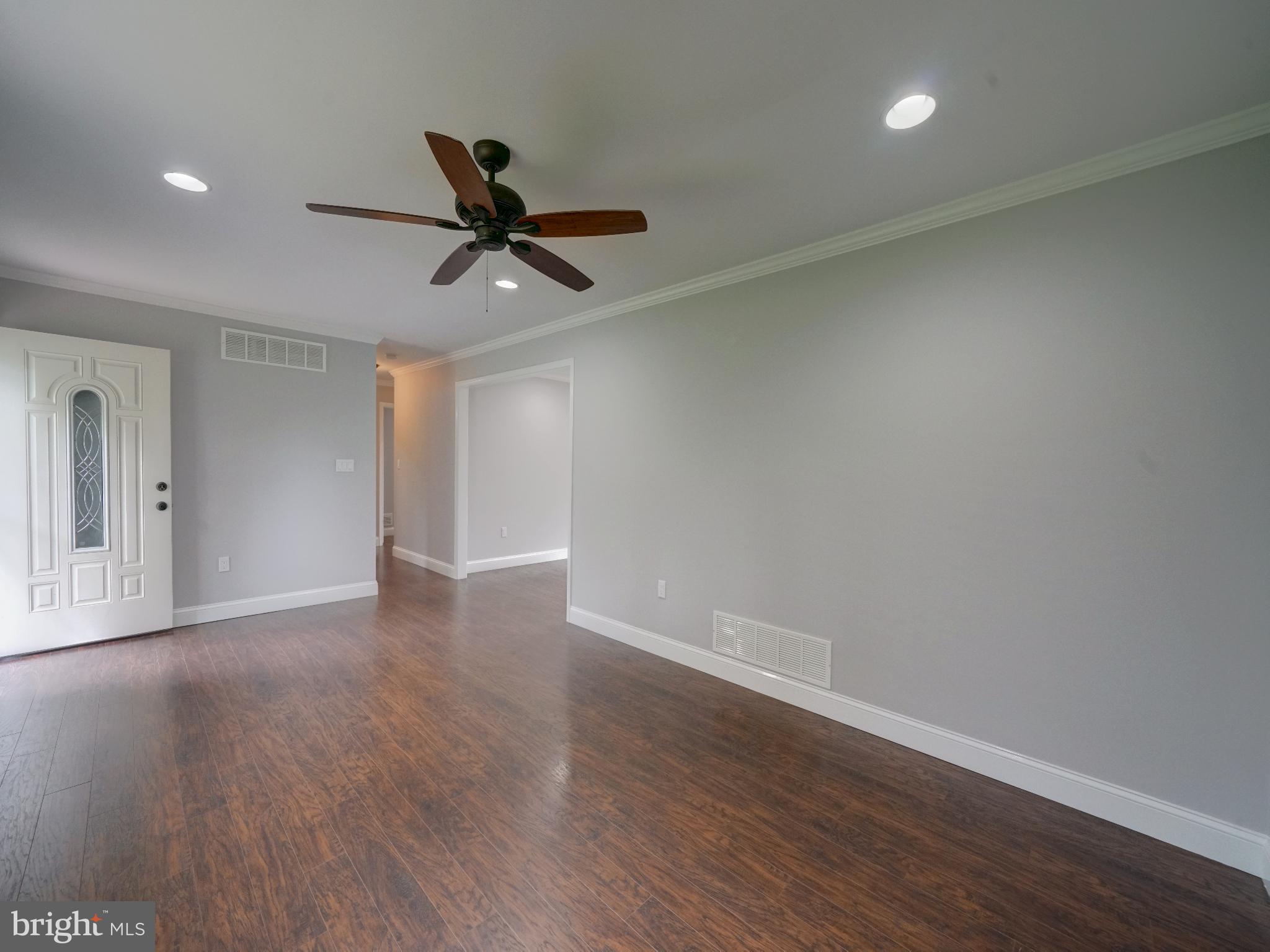 636 Oak Tree Road Westminster, MD 21157 - Photo 3 of 56 Gallery Image 3