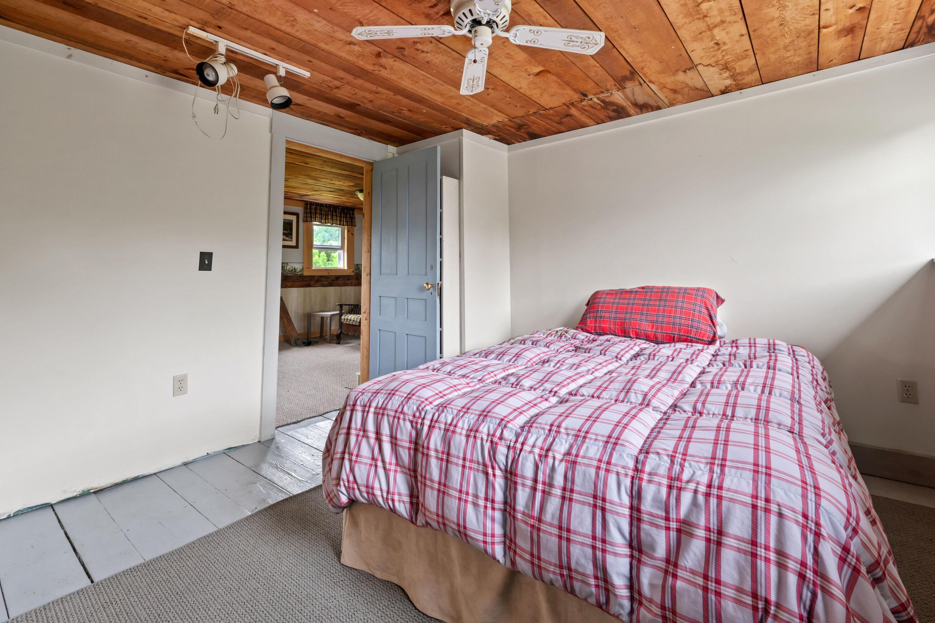 766 Willimantic Road Willimantic, ME 04443 - Photo 23 of 88 766 Willimantic Rd_0140