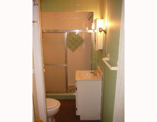 5 Andrew Comstock Road Warwick, RI 02886 - Photo 5 of 12 Master Bath/Spa. Full-tile bathroom and shower stall.