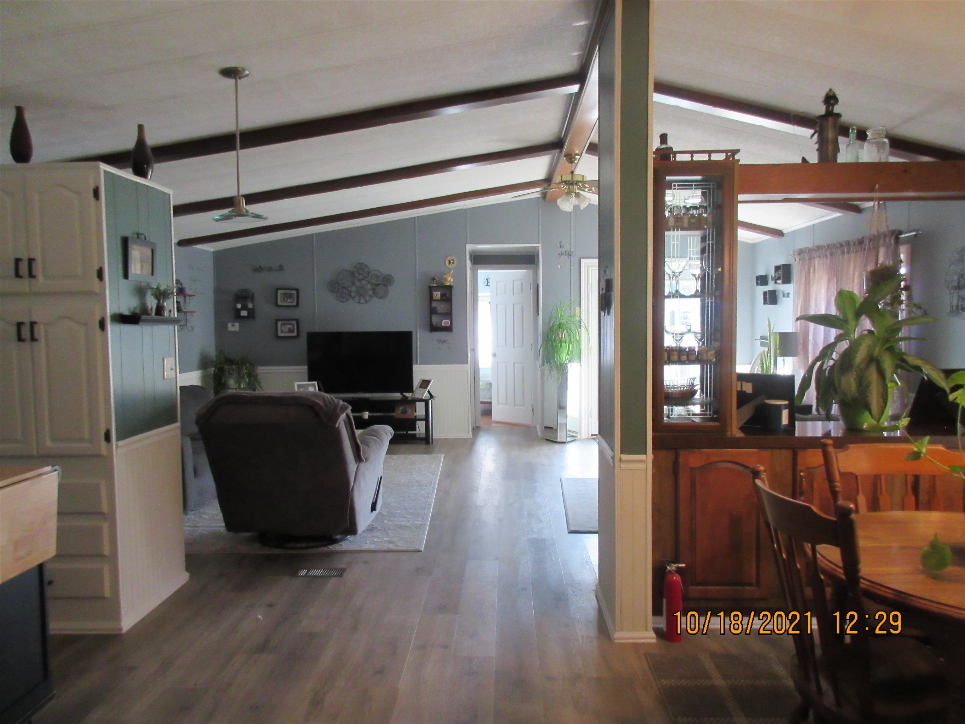 7 Agent Road Raymond, NH 03077 - Photo 4 of 14 Gallery Image 4
