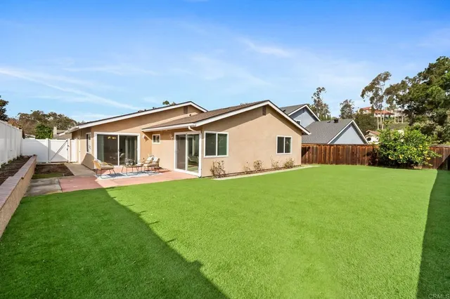 $1,200,000 | 11385 Red Cedar Way, San Diego, CA 92131