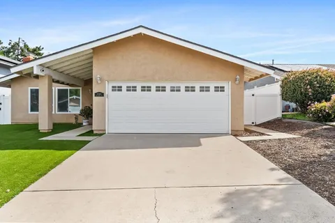 $1,200,000 | 11385 Red Cedar Way, San Diego, CA 92131