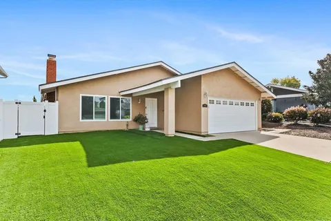 $1,200,000 | 11385 Red Cedar Way, San Diego, CA 92131