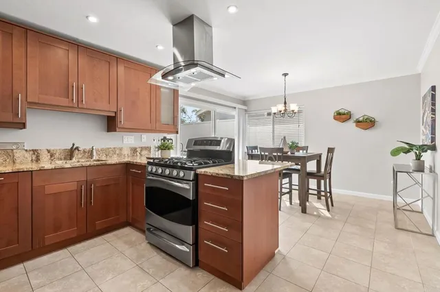 $1,200,000 | 11385 Red Cedar Way, San Diego, CA 92131