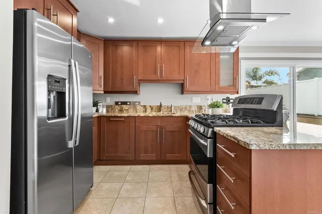 $1,200,000 | 11385 Red Cedar Way, San Diego, CA 92131