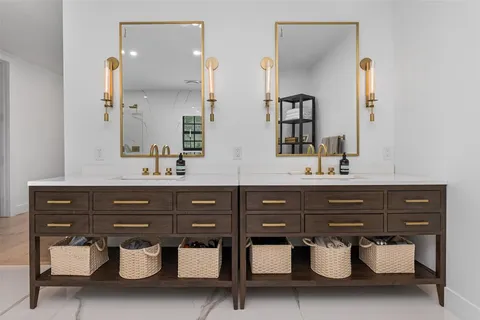 a living room with lots of furniture and a shower