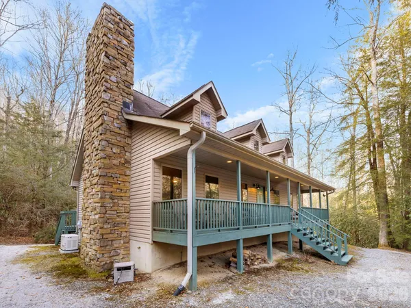 $899,000 | 581 Hubbard Hollow, Rosman, NC 28772