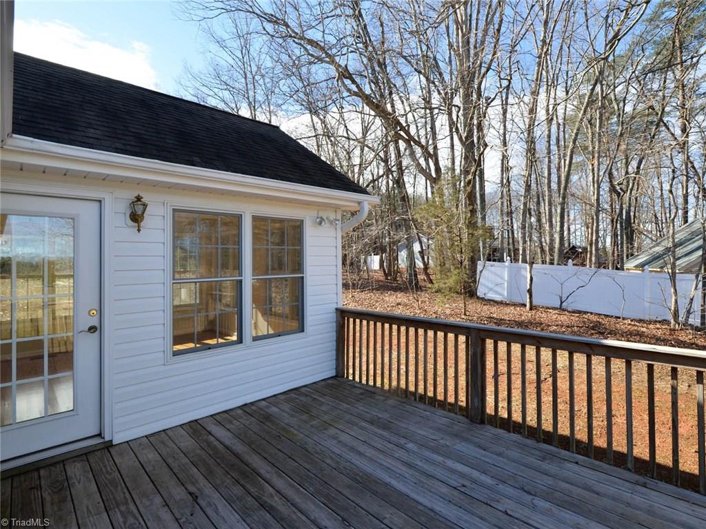 4900 Balsom Road Pfafftown, NC 27040 - Photo 20 of 21 Sun Room and Deck