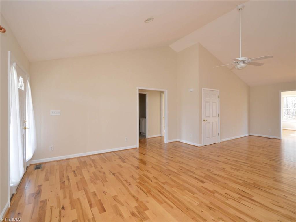 4900 Balsom Road Pfafftown, NC 27040 - Photo 4 of 21 Gallery Image 4