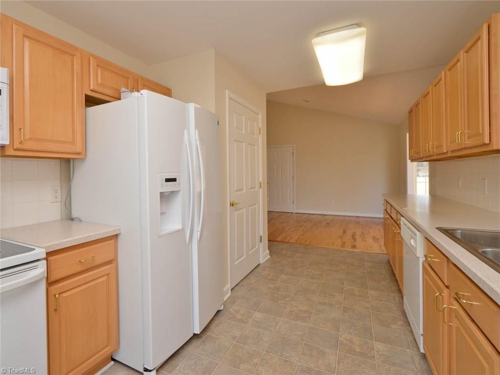 4900 Balsom Road Pfafftown, NC 27040 - Photo 9 of 21 Gallery Image 9