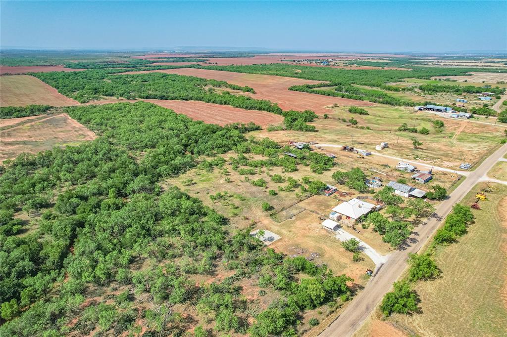 1195 County Road 415 Merkel, TX 79536 - Photo 38 of 40