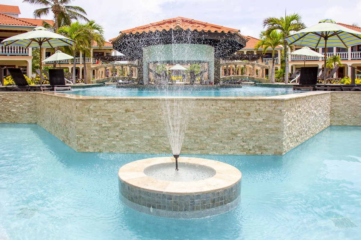 0 Belizean Shores, Unit 11B Robstown, TX 78380 - Photo 25 of 32 a front view of a house with a yard