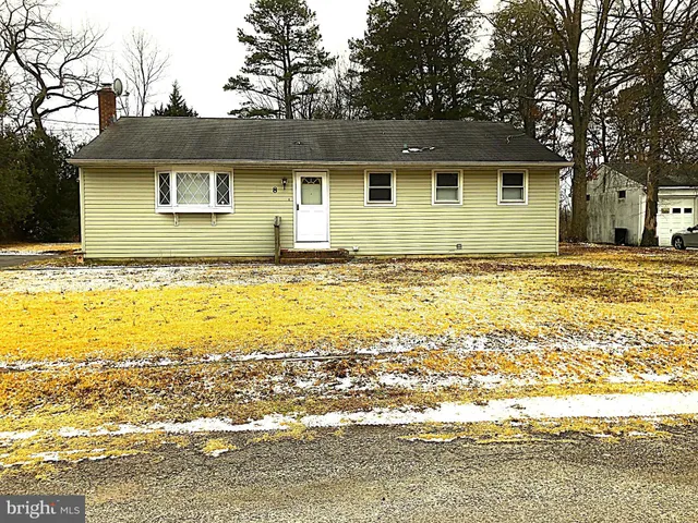 $299,000 | 8 Roberts Lane, Berlin, NJ 08009