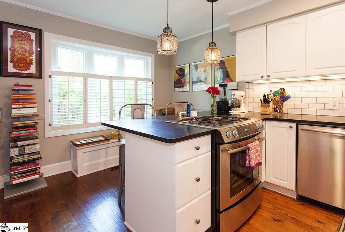 107 Brookside Avenue Greenville, SC 29607 - Photo 11 of 36 Gallery Image 11