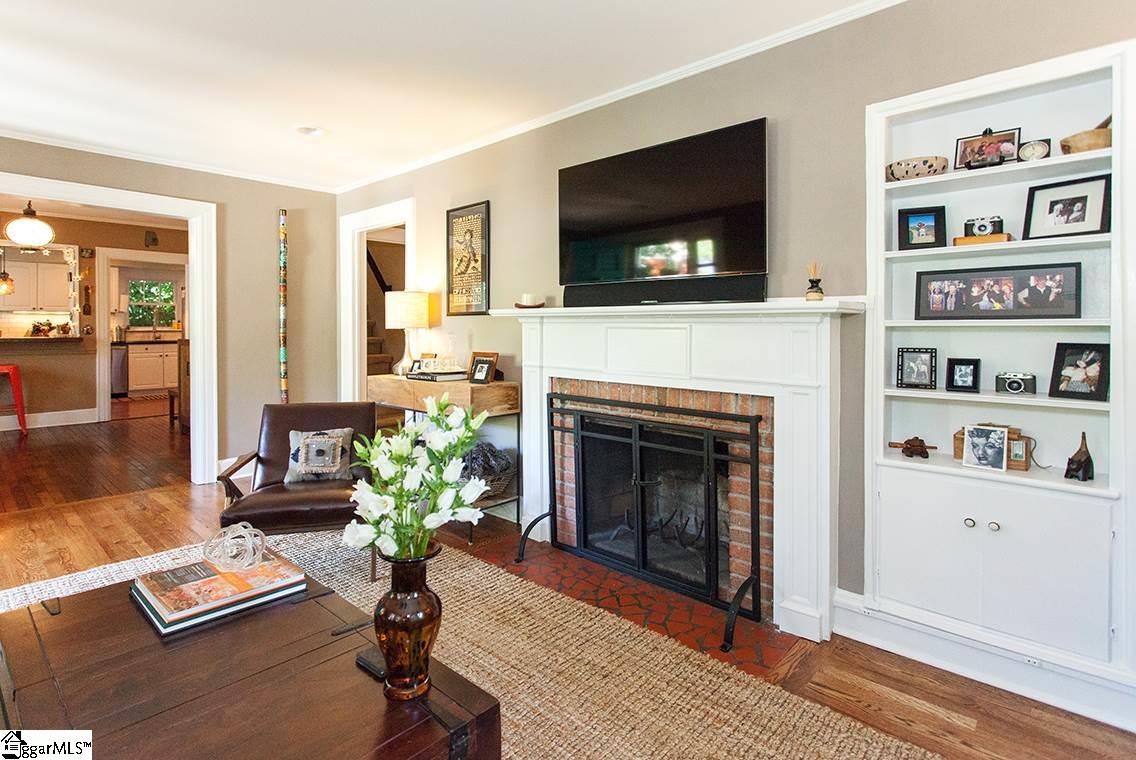 107 Brookside Avenue Greenville, SC 29607 - Photo 7 of 36 Gallery Image 7