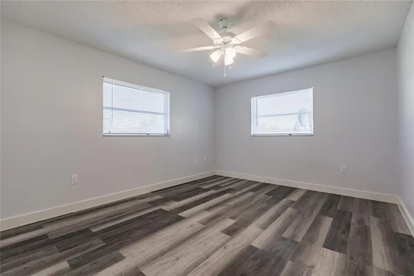 $2,400 | 11065 Waterford Avenue, Englewood, FL 34224