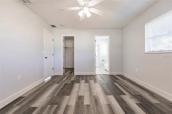 $2,400 | 11065 Waterford Avenue, Englewood, FL 34224