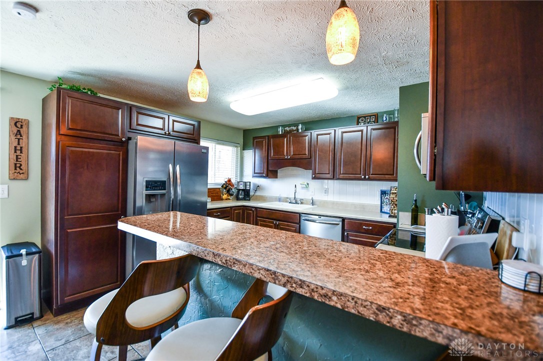 4308 Kitridge Road Dayton, OH 45424 - Photo 20 of 42 Gallery Image 20