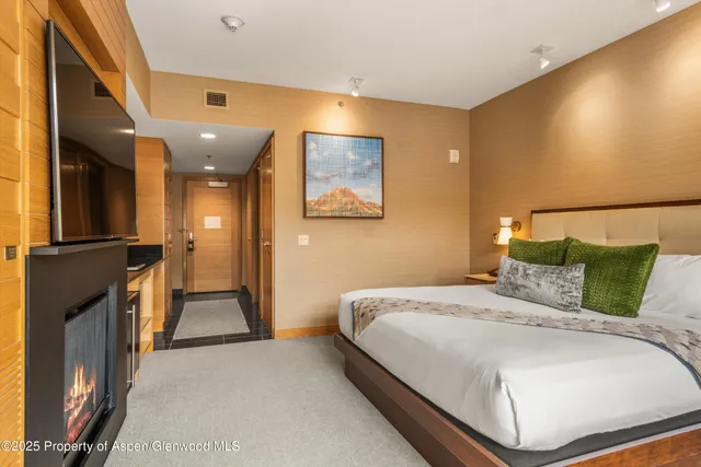 $795,000 | 130 Wood Road, Unit 803, Snowmass Village, CO 81615