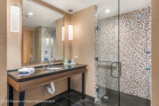 $795,000 | 130 Wood Road, Unit 803, Snowmass Village, CO 81615