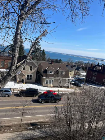 $250,000 | 1507 East 4th Street, Duluth, MN 55812