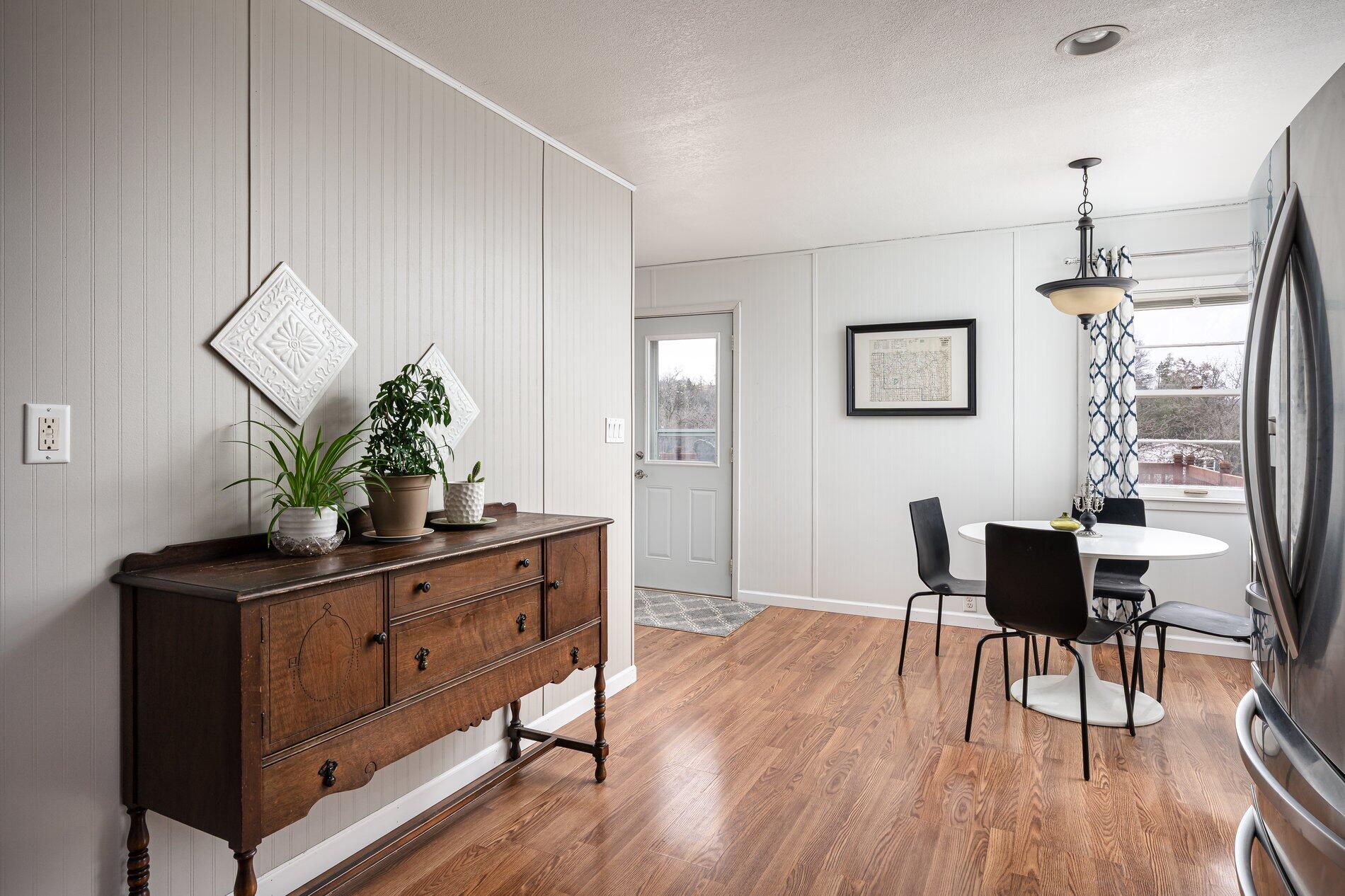 202 Ridgeview Lane South Lanesboro, MN 55949 - Photo 4 of 40 202 Ridgeview Ln S Lanesboro--16