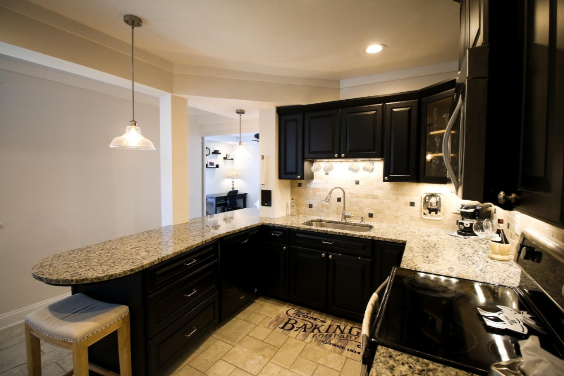 1605 Sheldon Road Grand Haven, MI 49417 - Photo 15 of 38 IMG_4413