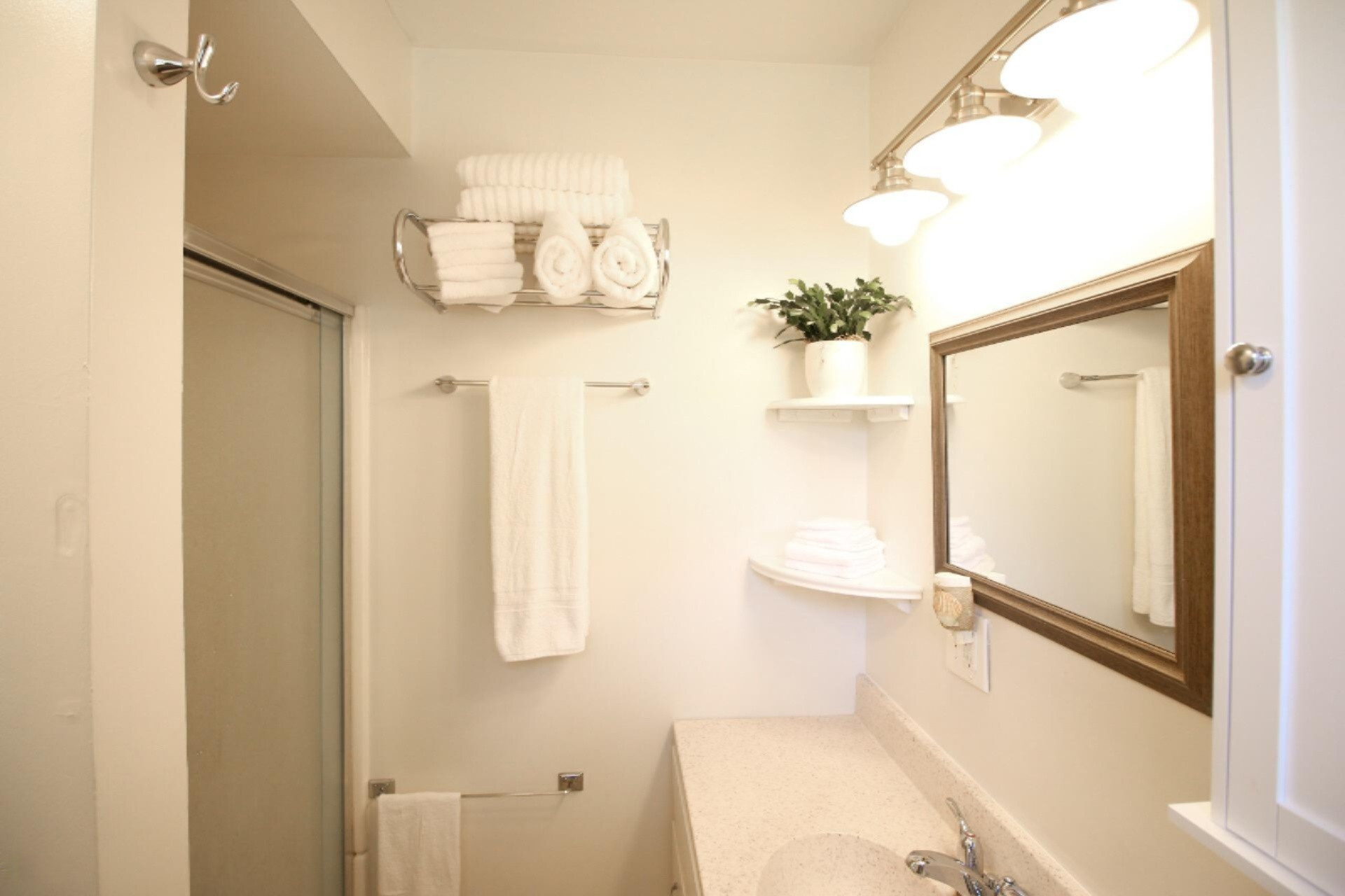 1605 Sheldon Road Grand Haven, MI 49417 - Photo 22 of 38 IMG_4418