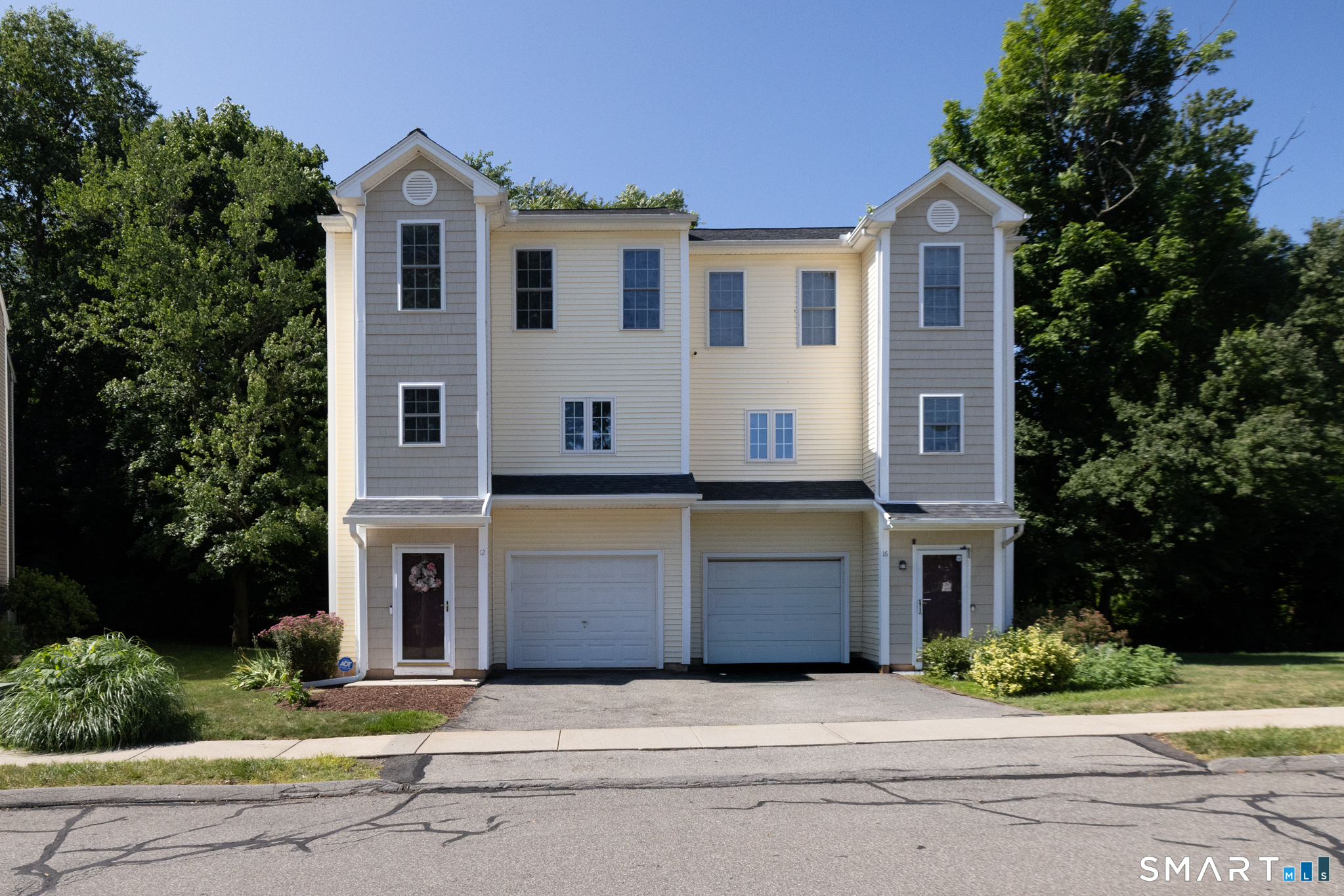 12 Quarry Farms, Unit 12 Meriden, CT 06451 - Photo 1 of 28