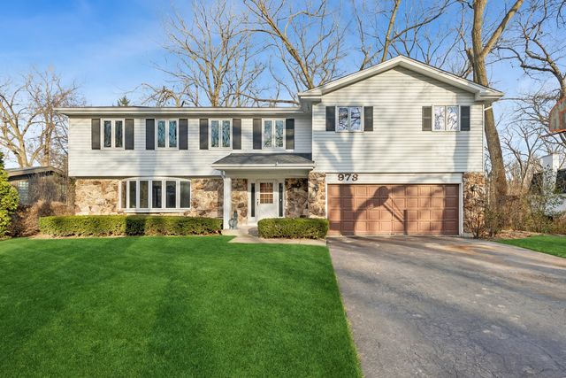 $850,000 | 973 Valley Road, Lake Forest, IL 60045