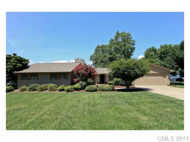 22535 John Gamble Road Cornelius, NC 28031 - Photo 2 of 16 Gallery Image 2