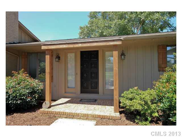 22535 John Gamble Road Cornelius, NC 28031 - Photo 3 of 16 Gallery Image 3