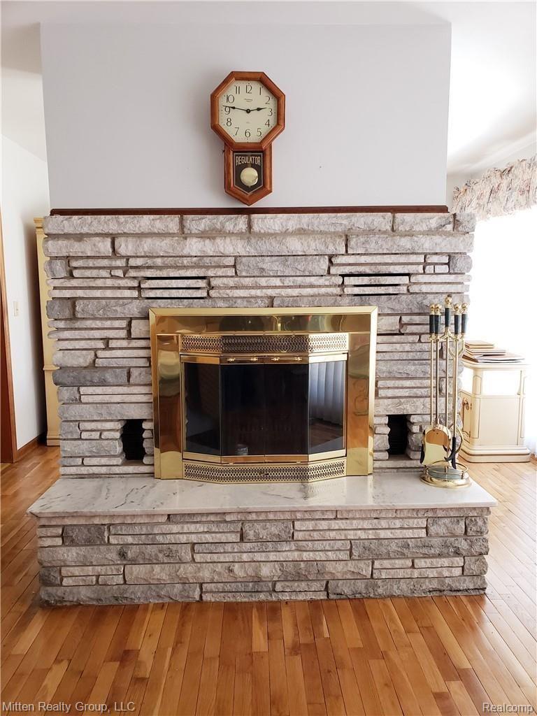 6352 Brewer Road Flint, MI 48507 - Photo 3 of 14 Fireplace in Family Room