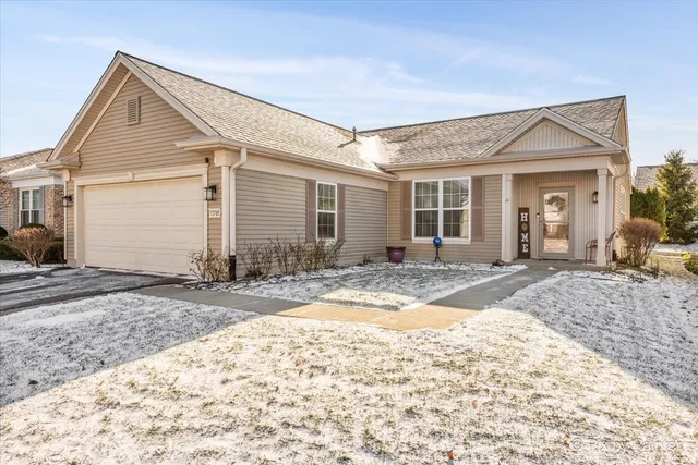 $435,000 | 13785 Wilshire Way, Huntley, IL 60142