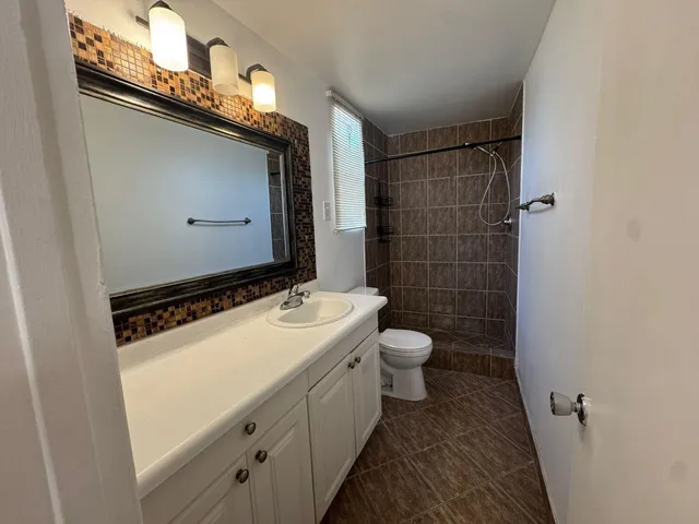 $1,475 | 1311 Northeast 42nd Street, Pompano Beach, FL 33064