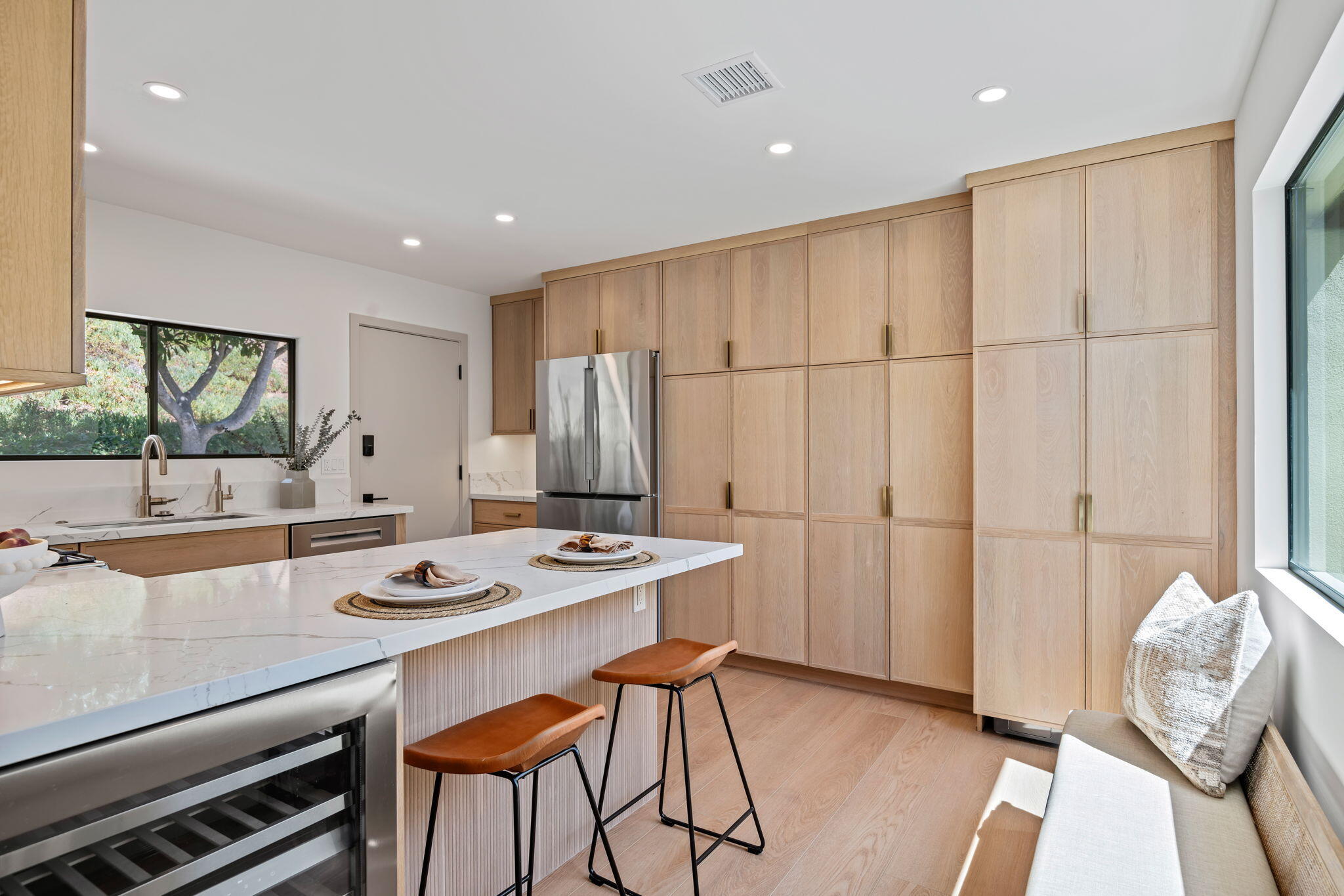 899 Cieneguitas Road Santa Barbara, CA 93110 - Photo 10 of 28 10 - Kitchen