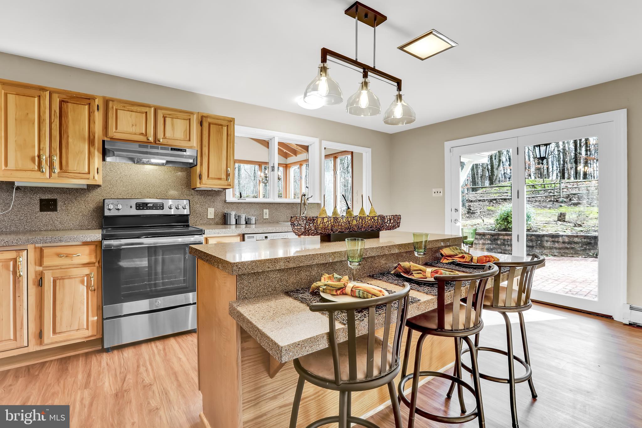 7062 Ely Road New Hope, PA 18938 - Photo 9 of 33 Kitchen With Granite Countertops