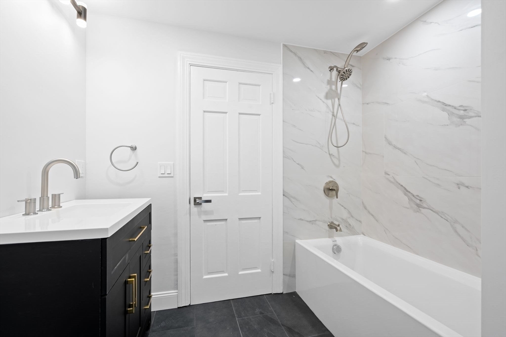 125 Beacon Street Framingham, MA 01701 - Photo 5 of 12